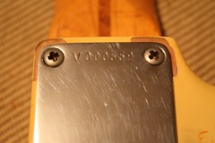 Fender Stratocaster - Reissue Strat Serial Numbers — V000559