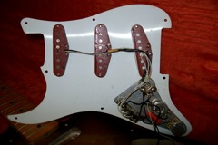 Fender Stratocaster - Reissue Strat Pickups — V000939 57 red