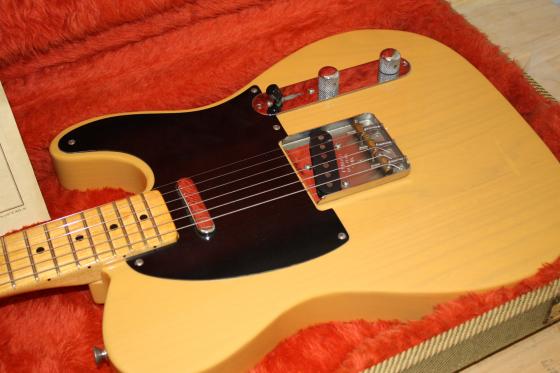 1988 Fender '52 Reissue Telecaster - $2350. SOLD — 007 7