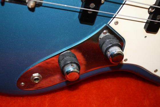 1988 Fender '62 Reissue Jazz Bass - SOLD. — 008 10