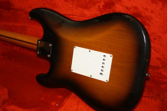 Fender 1982 American '57 Reissue Strat. $4000 — 014 5
