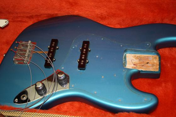 1988 Fender '62 Reissue Jazz Bass - SOLD. — 017 8