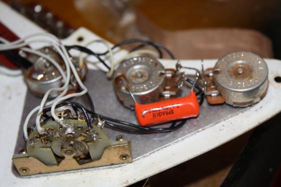 Fender 1982 American '57 Reissue Strat. $4000 — 029 1