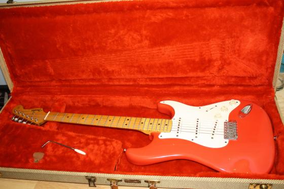 1982 Fender '57 Reissue Stratocaster. $3750 — 036 3