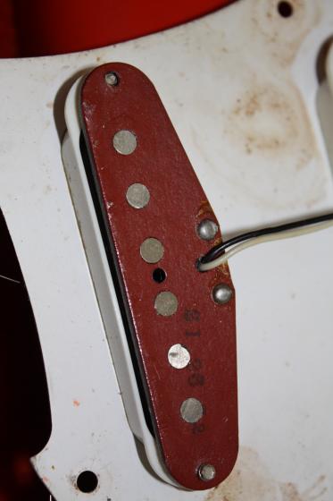 1982 Fender '57 Reissue Stratocaster. $3750 — 063 1