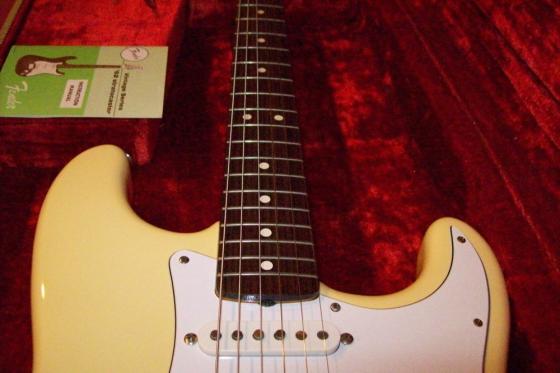 1988 Fender '62 Reissue Stratocaster - SOLD — 100 0201