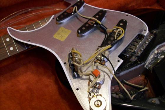 1989 Fender '62 Reissue Stratocaster - SOLD. — 100 0251