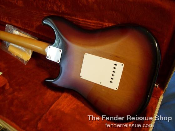 1983 Fender '62 Reissue Stratocaster. SOLD — 100 0595