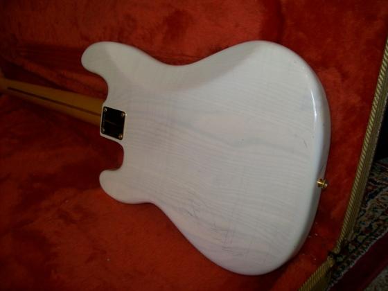 1989 Fender '57 Reissue Precision Bass. V030004 - Sold — 100 1418