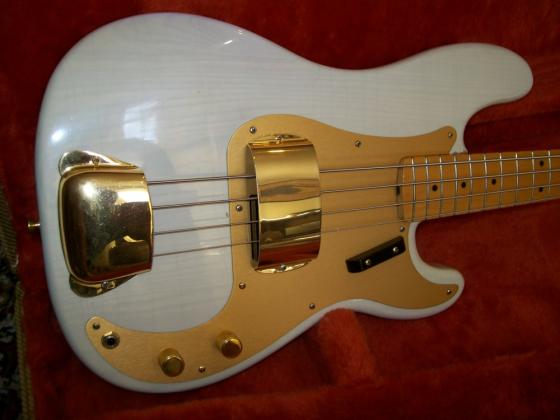 1989 Fender '57 Reissue Precision Bass. V030004 - Sold — 100 1425
