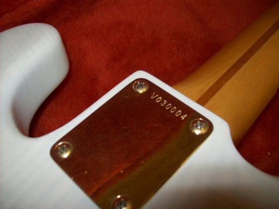 1989 Fender '57 Reissue Precision Bass. V030004 - Sold — 100 1428