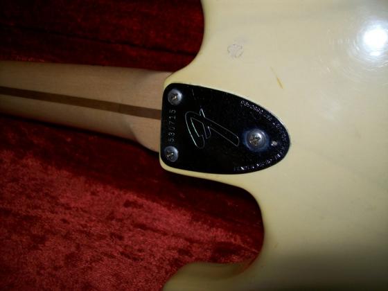 fender 3 bolt neck blonde 1973