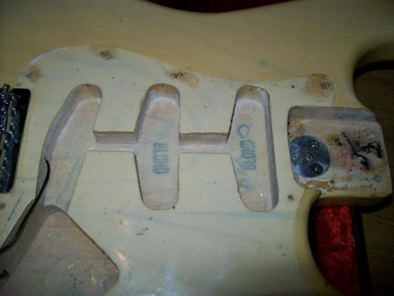 Fender 1973 strat blonde body