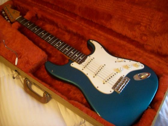 1988 Fender '62 Reissue Stratocaster - SOLD. — 100 2511