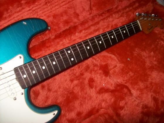 1988 Fender '62 Reissue Stratocaster - SOLD. — 100 2515