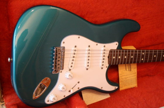 1989 Fender '62 Vintage Reissue Stratocaster - SOLD — 11128