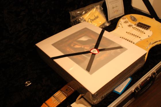 Fender Custom Shop Yngwie Malmsteen Play Loud Stratocaster - $8250. SOLD. — 260