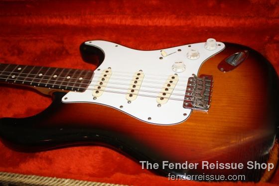 1982 Fender '62 Reissue Stratocaster - SOLD — 36