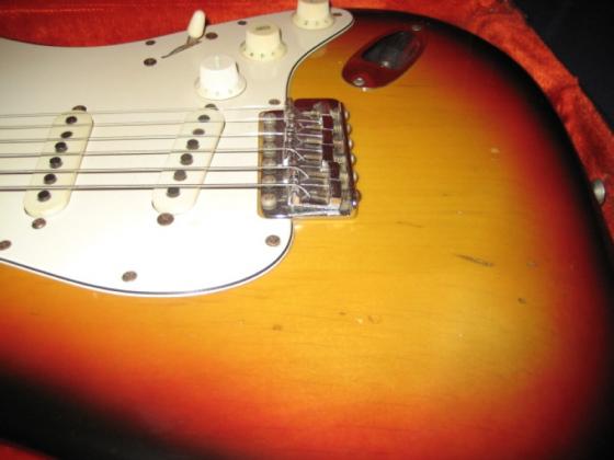 1973 fender strat white pickguard pickups