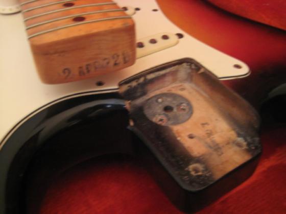 fender 1973 neck pocket sunburst neck date