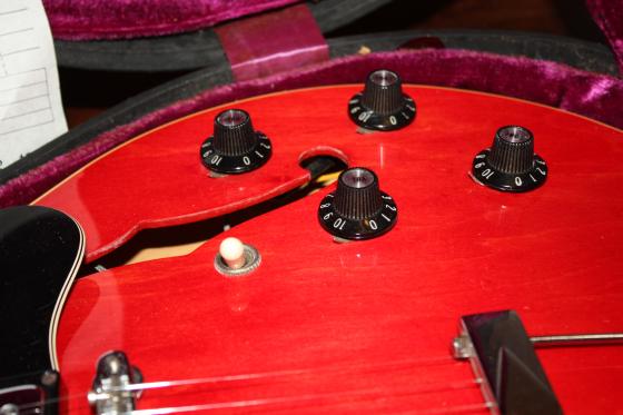 1975 Gibson es-335 - $4500