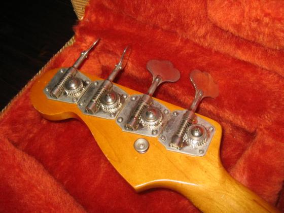 1983 Fender '62 Reissue Precision Bass. V009782 - Sold