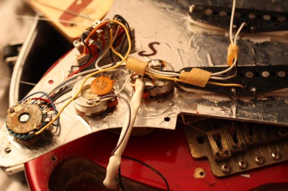1980 fender the strat pickguard and electronics