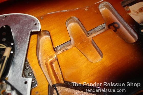 fender stratocaster worm route reissue