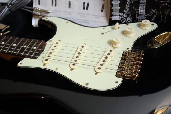Fender John Mayer Limited Edition NOS The Black One Strat - SOLD