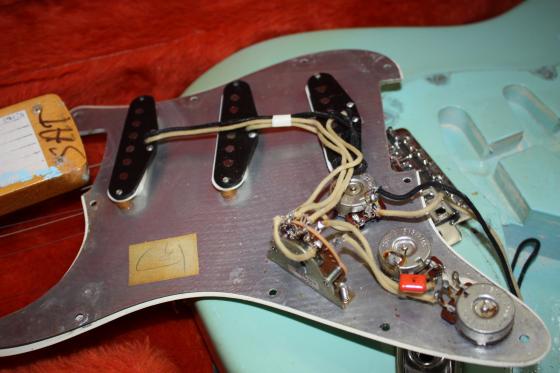 1991 Fender '62 Reissue Stratocaster. SOLD.