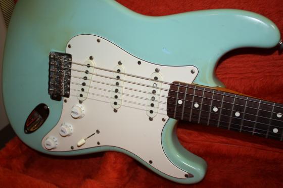 1991 Fender '62 Reissue Stratocaster. SOLD.
