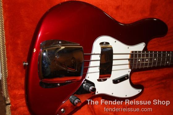 1983 Fender '62 Reissue Jazz Bass - SOLD.