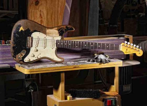 Fender John Mayer Limited Edition Black1 Custom Shop Masterbuilt Stratocaster — b9235469c30ab8fdad1222f6307e6874e93cc4b