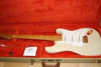 Fender Stratocaster - Corona Era Reissue Strats — 021 9