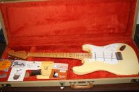 Fender Stratocaster - Corona Era Reissue Strats